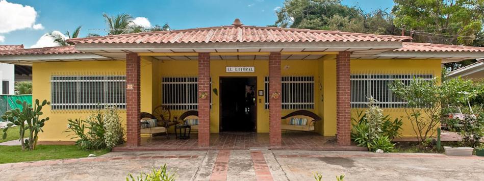 B&B El Litoral Playa Coronado Ngoại thất bức ảnh